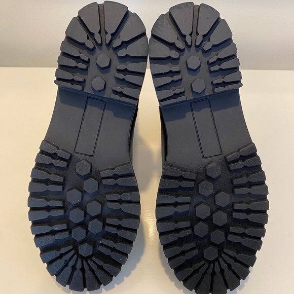 *NWT* Chelsea Boots - Black - Sz 6 - Picture 8 of 13